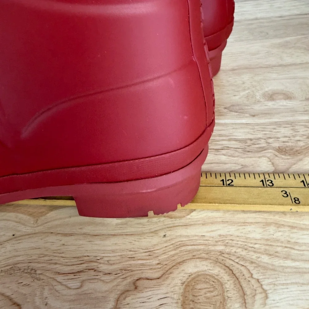Hunter Rain Boots Mens 10 Red HWLIBERTY Original Short Matte Waterproof Boots